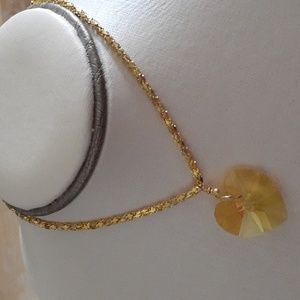 NWOT 16" Yellow Crystal Heart Necklace S103